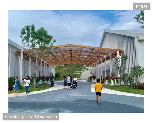 斥巨资投建的“智慧大屏”，为何对提升场馆核心运营效率收效甚微？